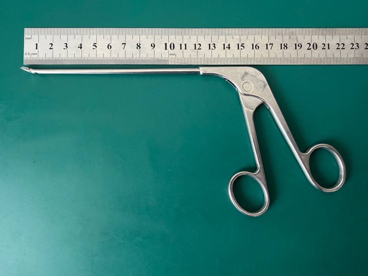Acufex 012014 Duckbill Basket Punch, Upbiter, 15° Low Profile Arthroscopy