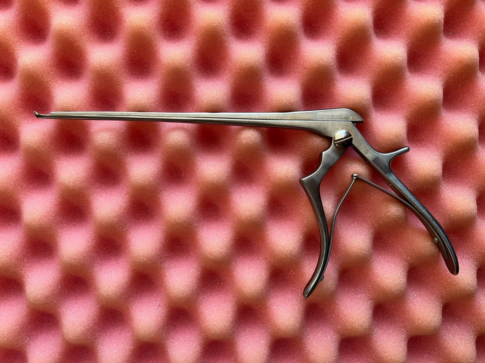 Codman CLASSIC 53-1524 Kerrison Rongeur, 2mm w/Up 40º, L8″ Cervical Use Only