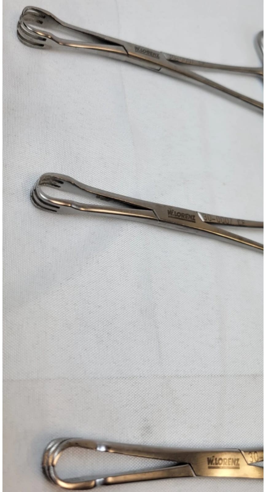W. Lorenz 30-0007 Lahey Traction Forceps 3×3 Teeth, Lot of 3