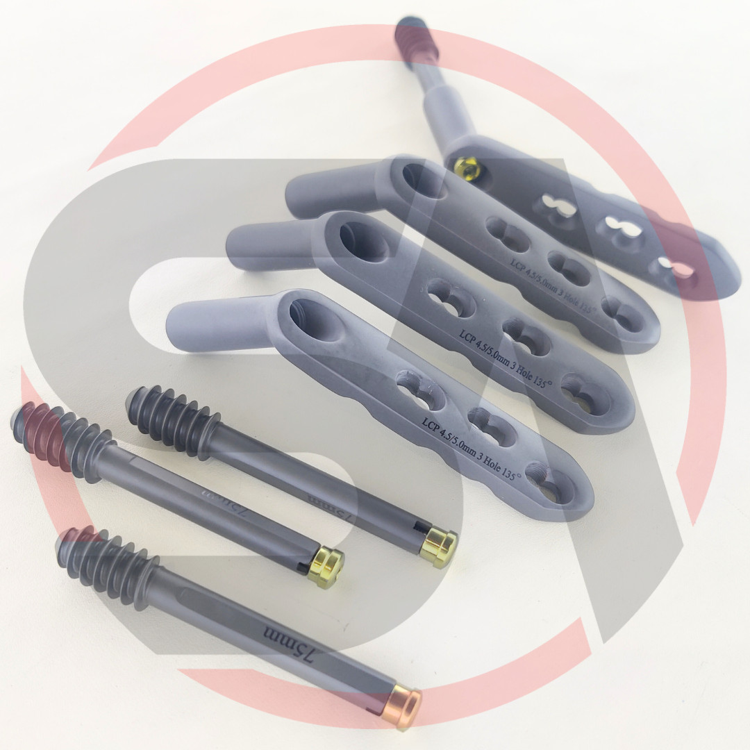DHS Safety Locking 4.5/5.0mm Plates 3 Holes with Leg Screws 8 Pcs Set Titanium