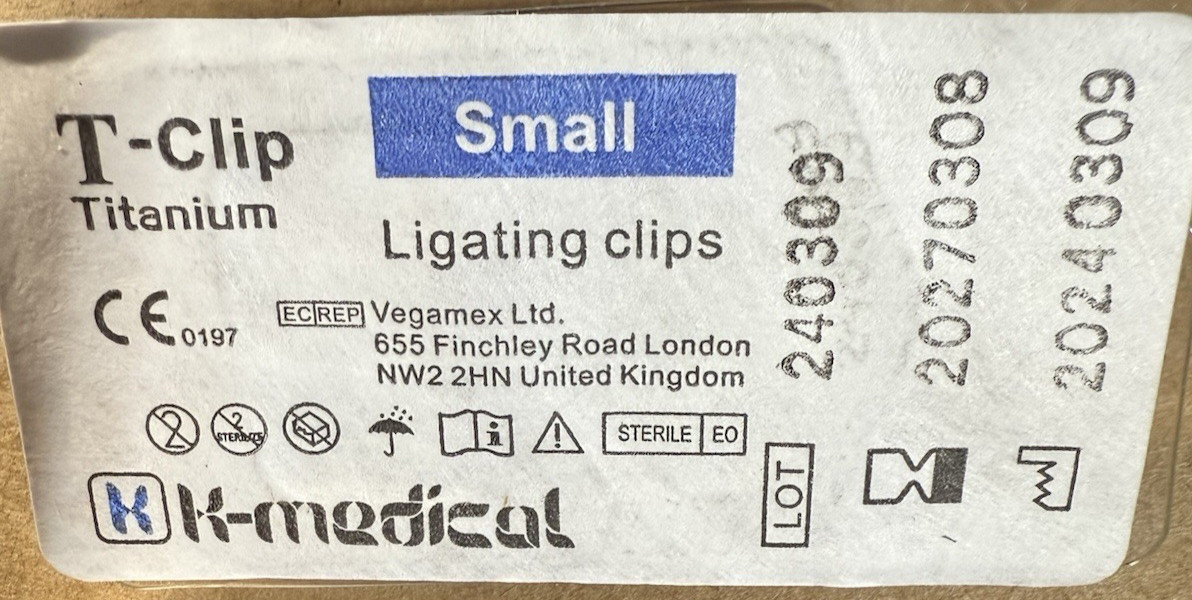 Box Of 20 Blue ,Small Ligation Clips For LaparoscopyApplicator,lot2024048,Lt100