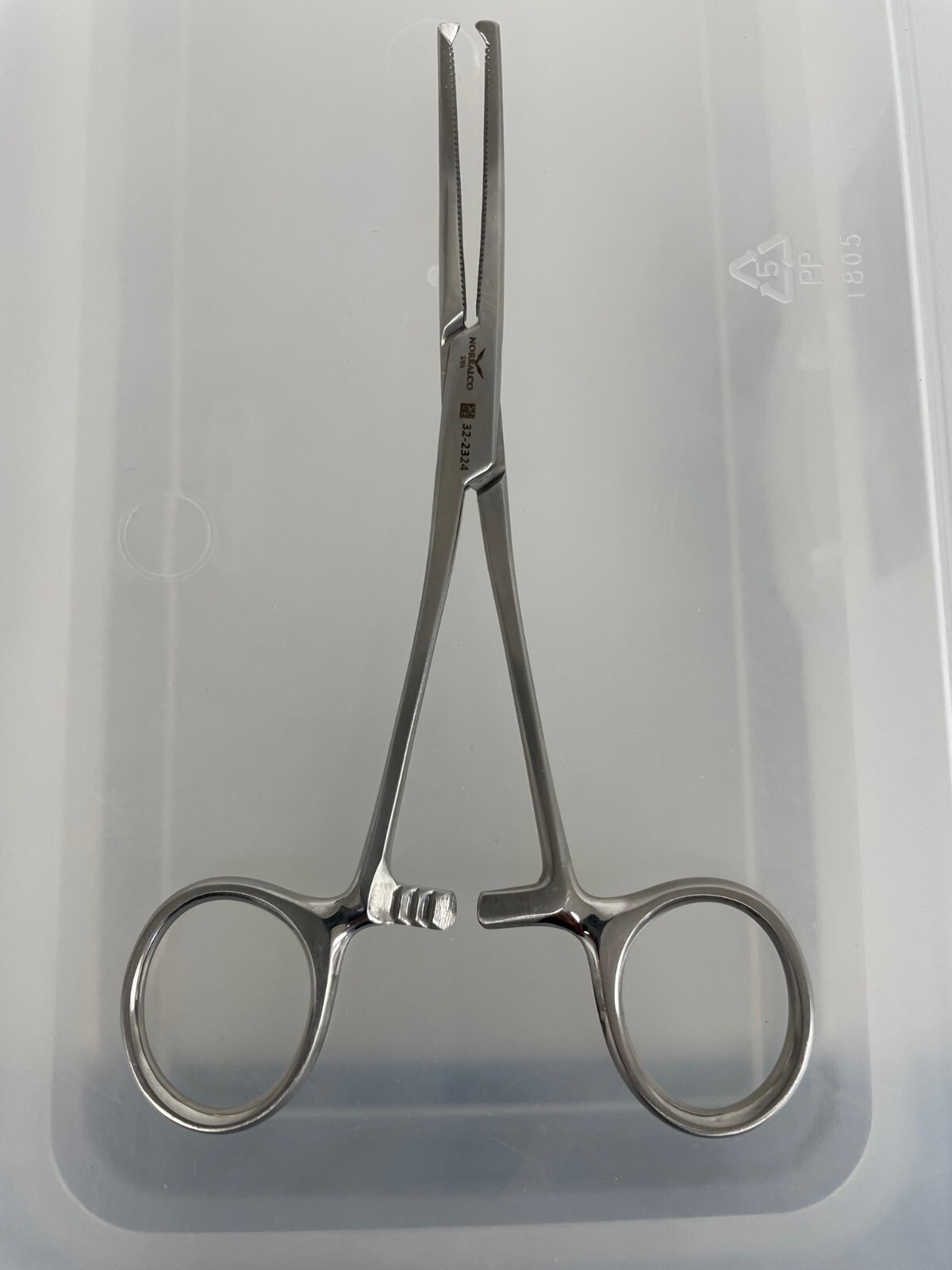 3 KOCHER Hemostatic Forceps, 5.1/2″, Curved Serrated Jaws, 1 x 2 Teeth, Premium