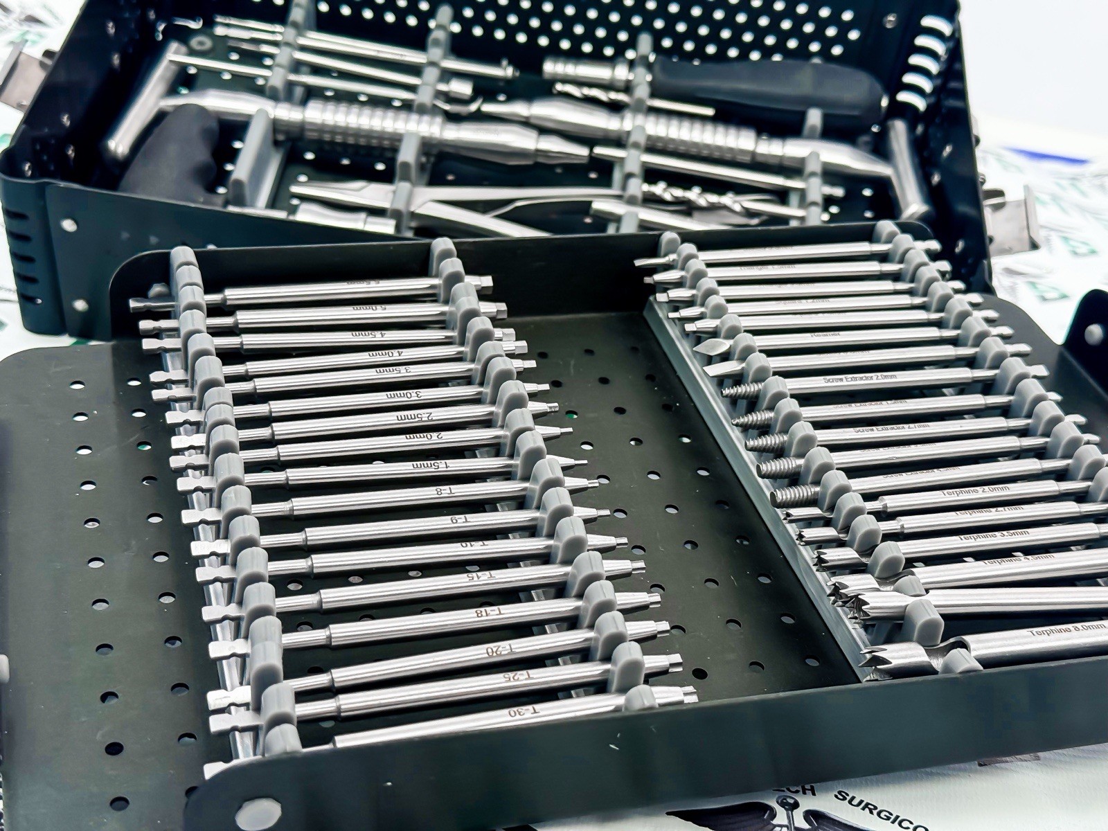 Screw Extraction-Broken Screw Removal Set Surgical Instruments (50 Pieces)
