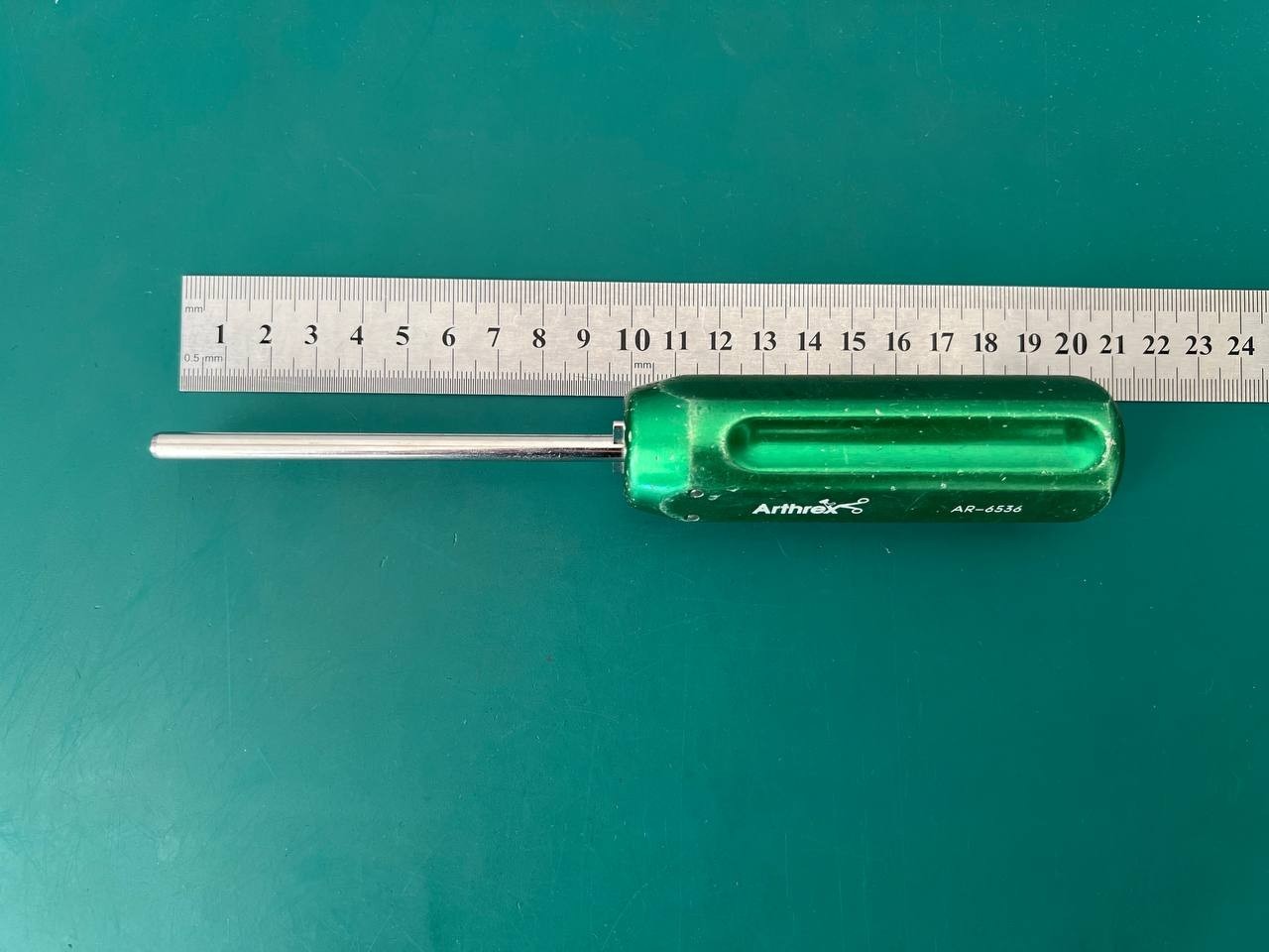 Arthrex AR-6536 Obturator Reusable Arthroscopy 8-5/8″ Green